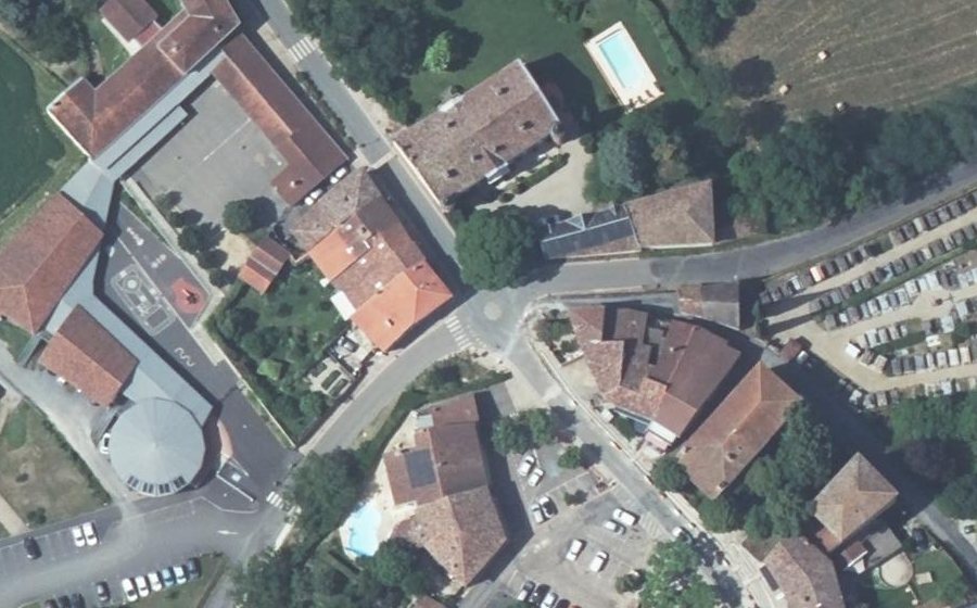 Vue aérienne du Mini-giratoire n°429705319