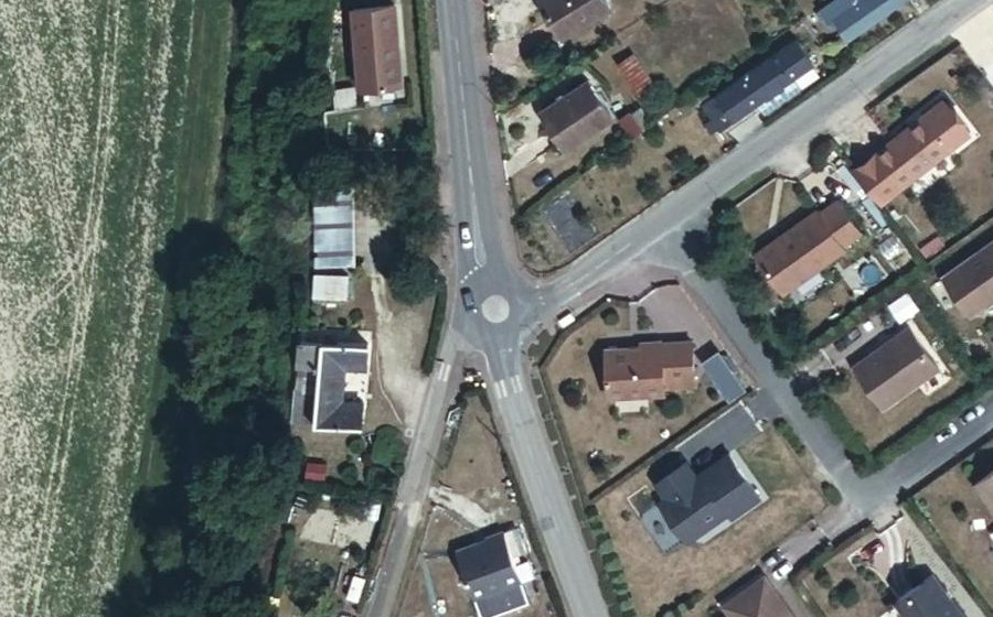 Vue aérienne du Mini-giratoire n°429825933