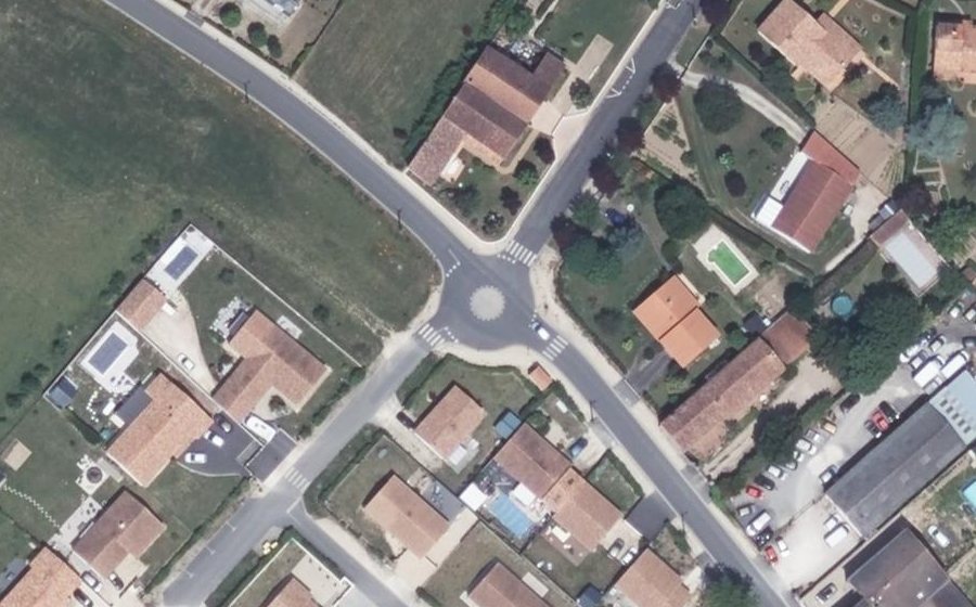 Vue aérienne du Mini-giratoire n°431395770