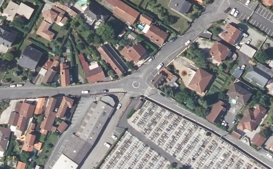 Vue aérienne du Mini-giratoire n°432806543