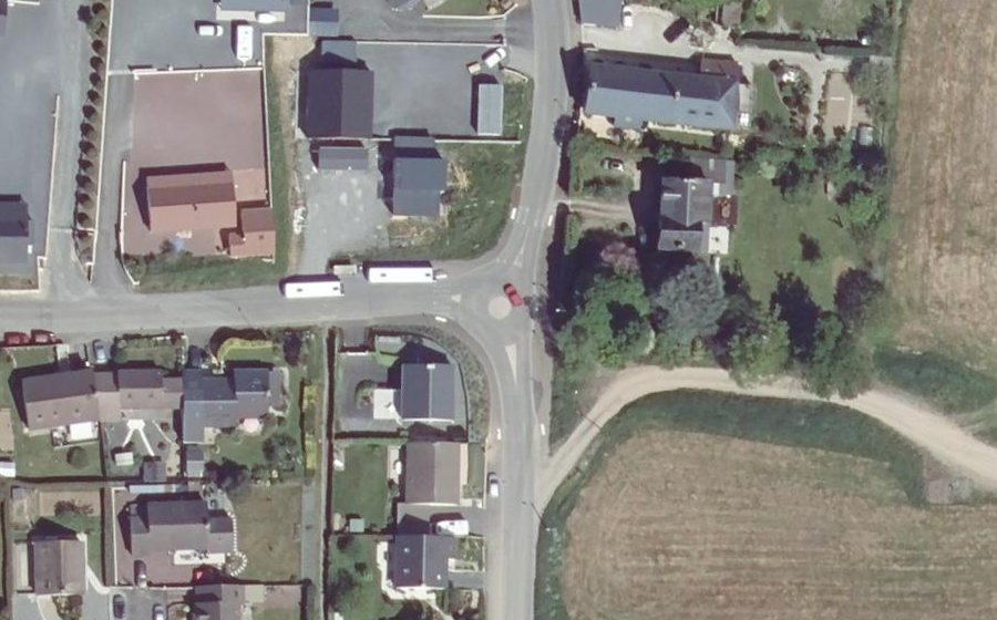 Vue aérienne du Mini-giratoire n°438116977