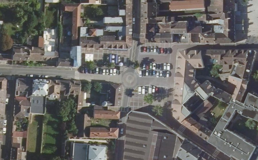Vue aérienne du Mini-giratoire n°441188691