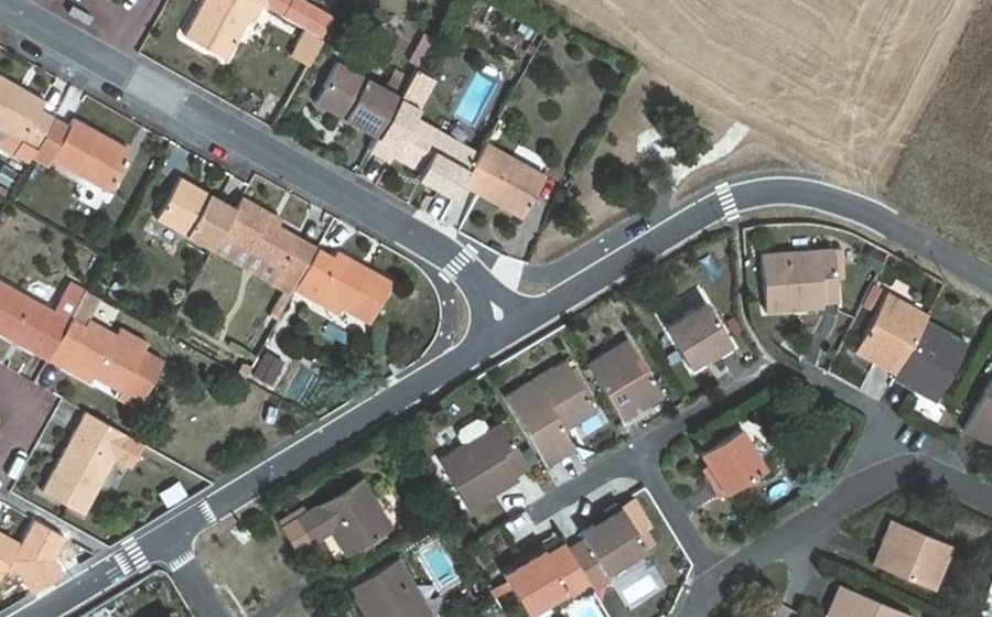 Vue aérienne du Mini-giratoire n°442658894