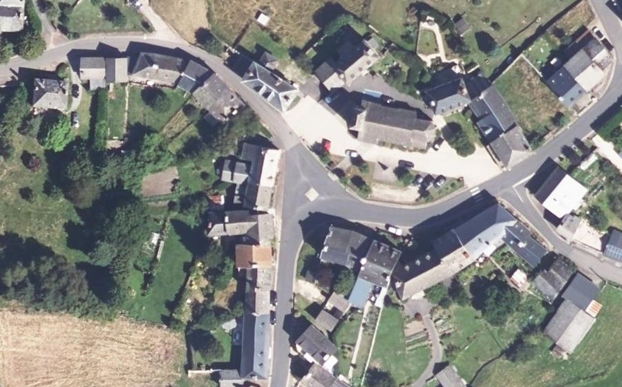 Vue aérienne du Mini-giratoire n°444463972