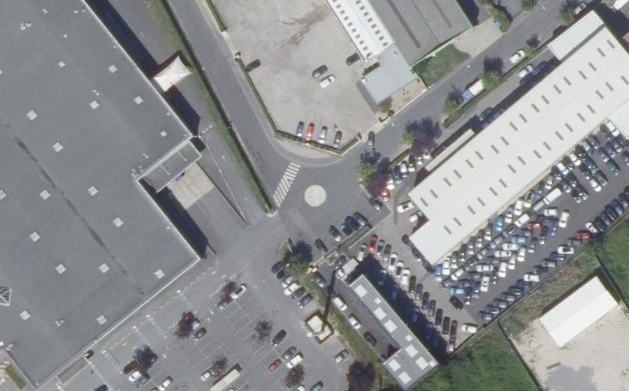 Vue aérienne du Mini-giratoire n°451945099