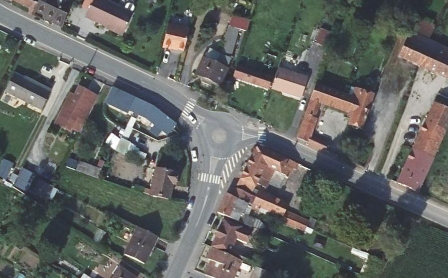 Vue aérienne du Mini-giratoire n°455493933