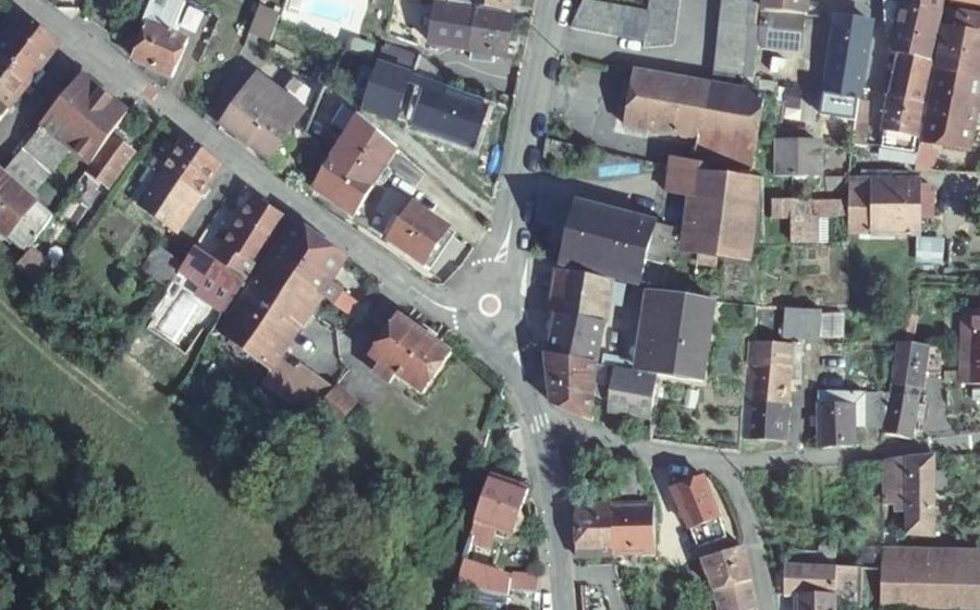Vue aérienne du Mini-giratoire n°458875983