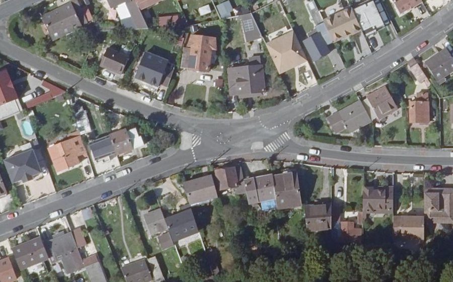 Vue aérienne du Mini-giratoire n°459810342