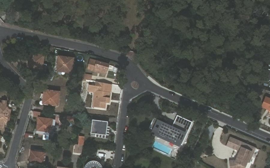 Vue aérienne du Mini-giratoire n°462650339