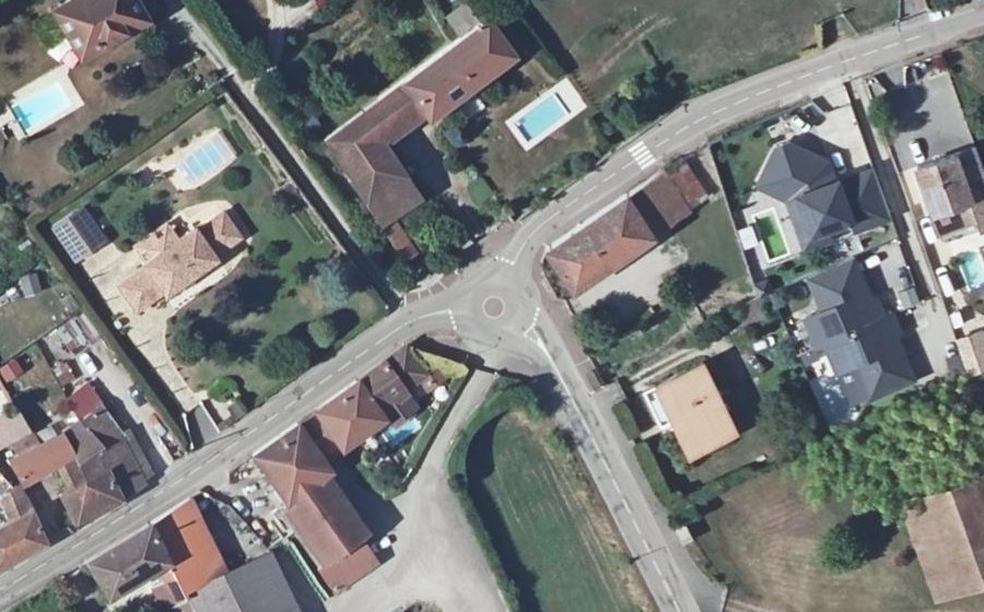 Vue aérienne du Mini-giratoire n°464623157