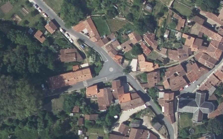Vue aérienne du Mini-giratoire n°469977991