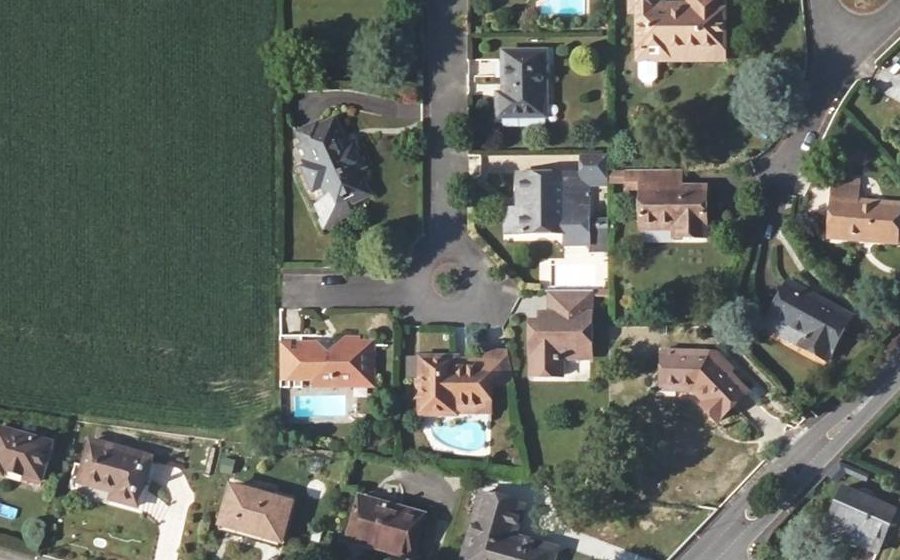 Vue aérienne du Mini-giratoire n°470540334