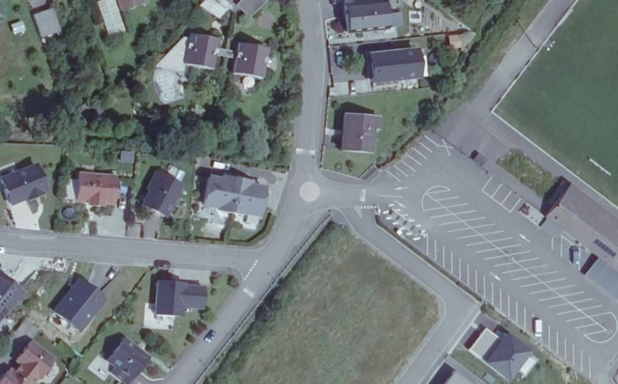 Vue aérienne du Mini-giratoire n°470809583