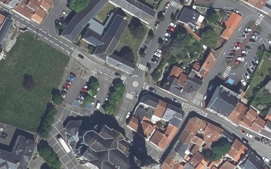 Vue aérienne du Mini-giratoire n°471627994