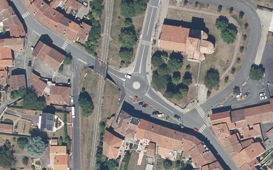 Vue aérienne du Mini-giratoire n°473068785