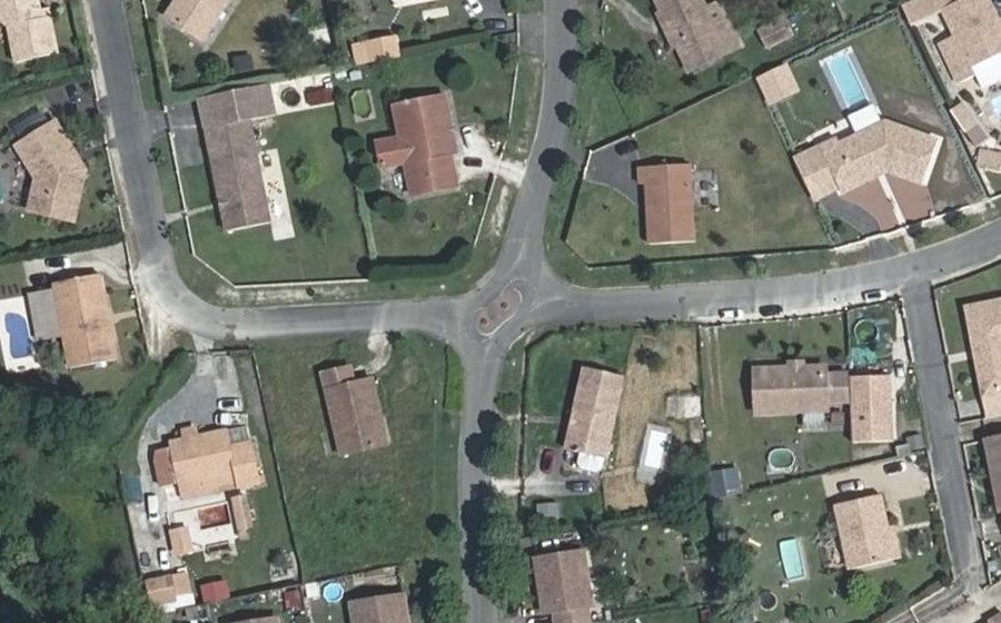 Vue aérienne du Mini-giratoire n°473483061