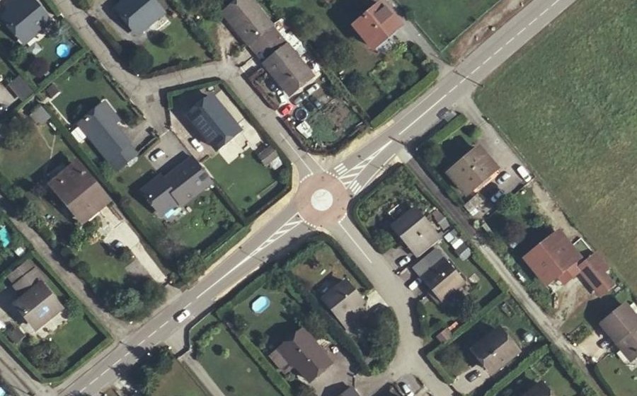 Vue aérienne du Mini-giratoire n°474677958
