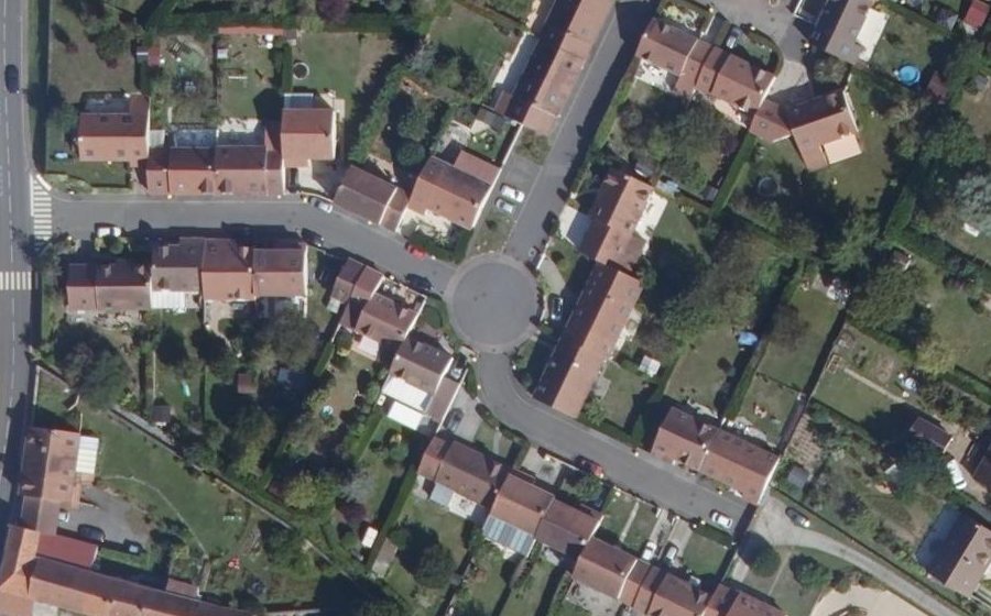 Vue aérienne du Mini-giratoire n°475240414