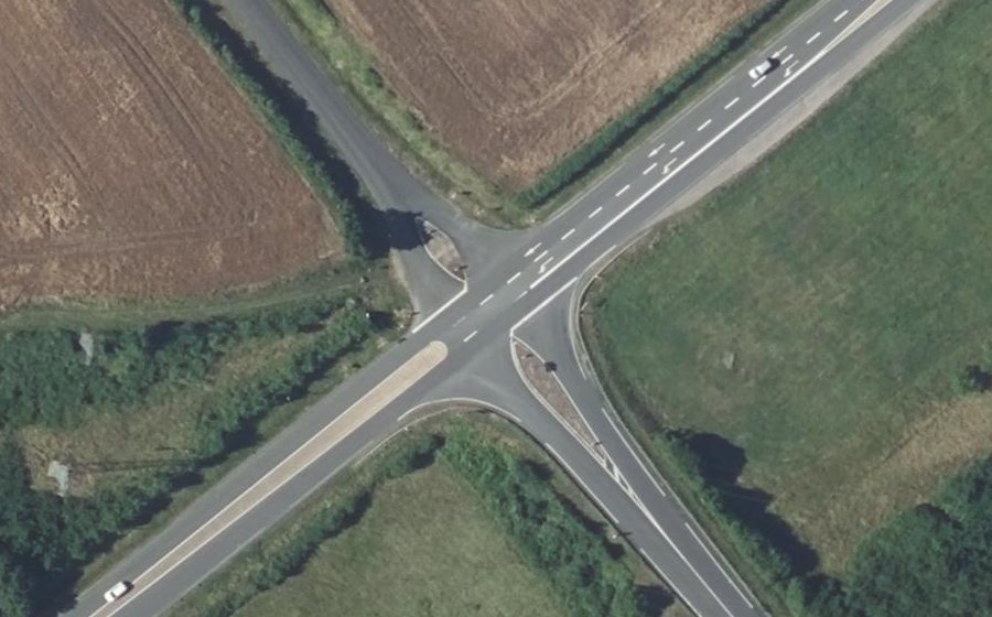 Vue aérienne du Mini-giratoire n°476028320