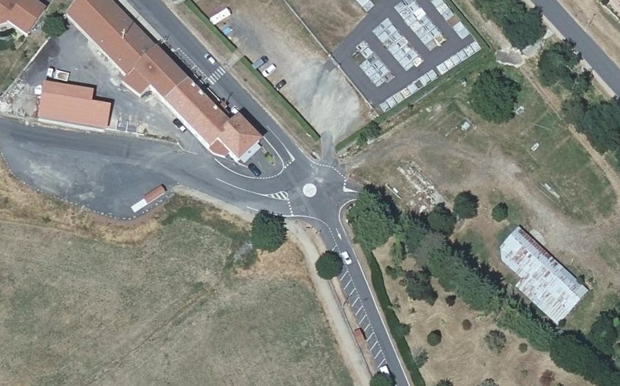 Vue aérienne du Mini-giratoire n°476467861