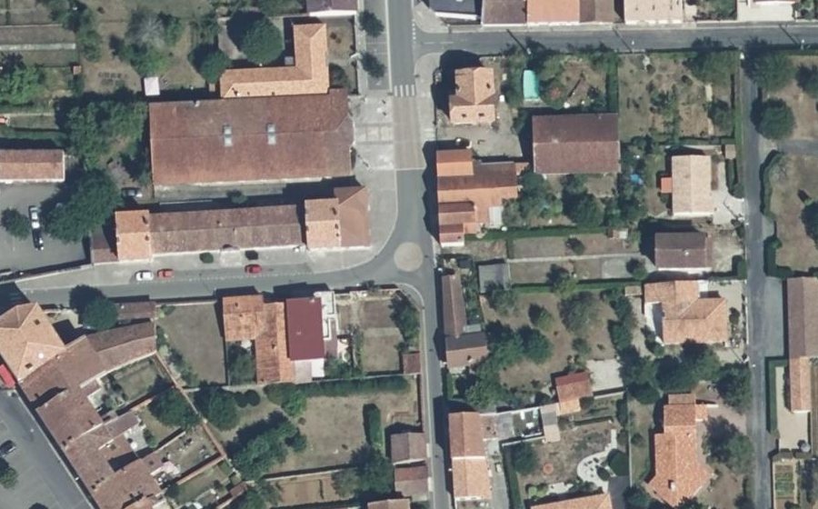 Vue aérienne du Mini-giratoire n°476839331
