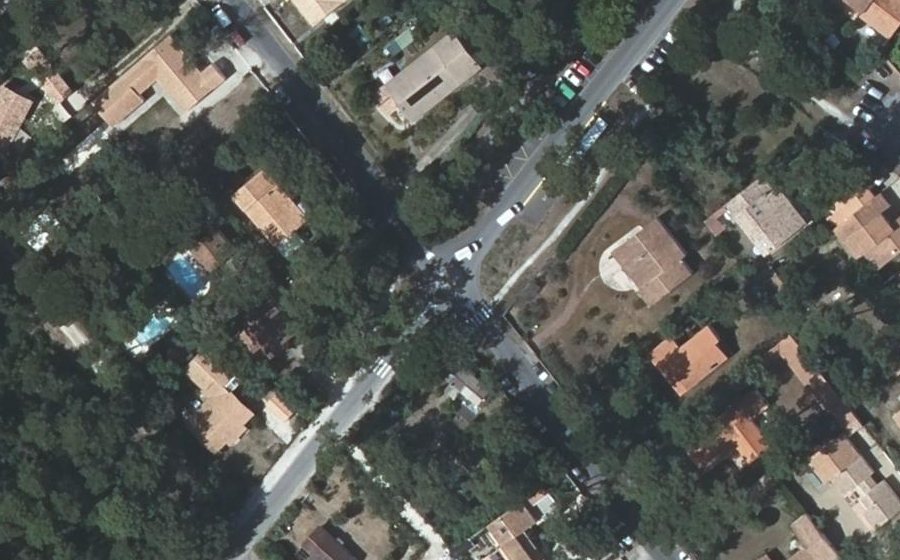 Vue aérienne du Mini-giratoire n°476997281