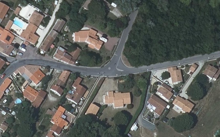 Vue aérienne du Mini-giratoire n°476999113