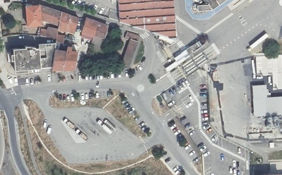 Vue aérienne du Mini-giratoire n°480965884