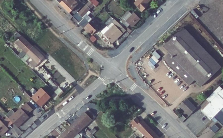Vue aérienne du Mini-giratoire n°482856882