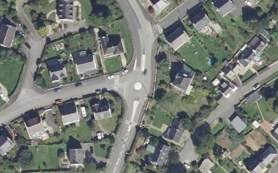 Vue aérienne du Mini-giratoire n°486569720
