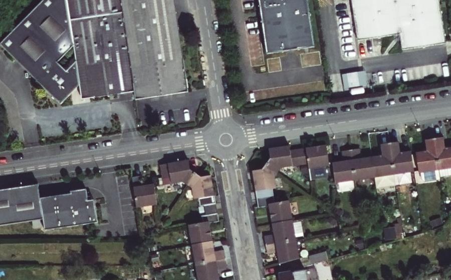Vue aérienne du Mini-giratoire n°488798846