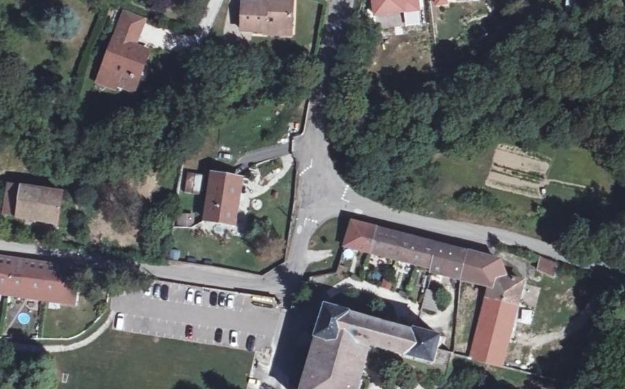 Vue aérienne du Mini-giratoire n°493211655