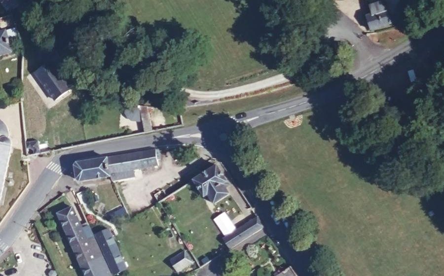 Vue aérienne du Mini-giratoire n°493967584