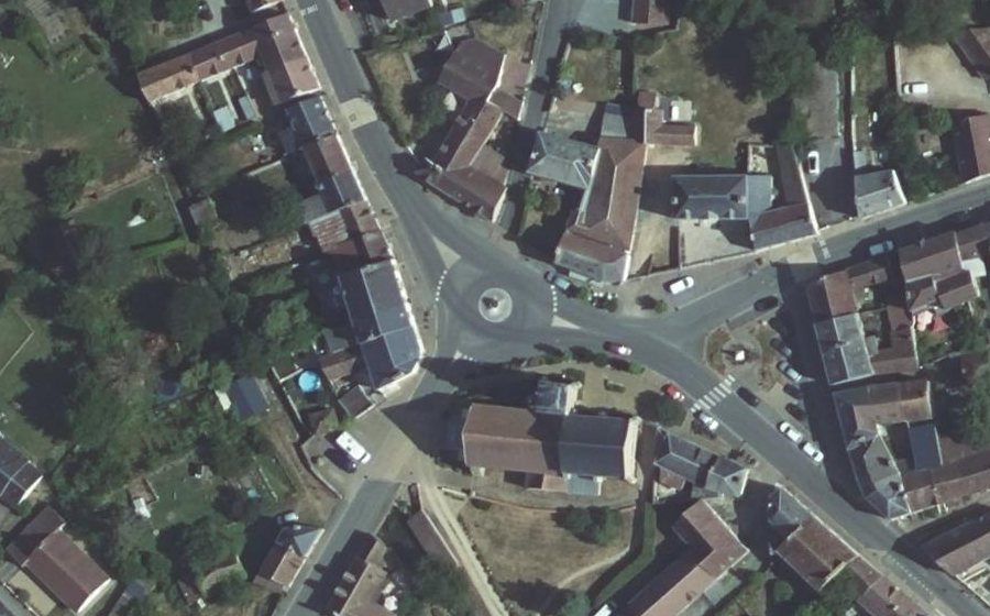 Vue aérienne du Mini-giratoire n°495302445