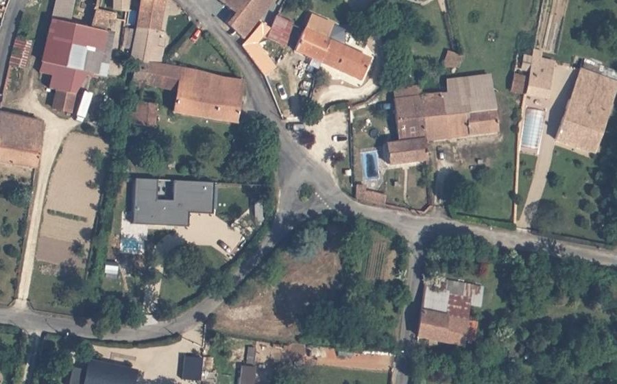 Vue aérienne du Mini-giratoire n°495981118
