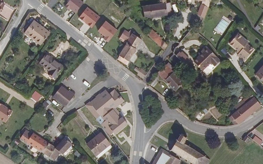 Vue aérienne du Mini-giratoire n°496130147