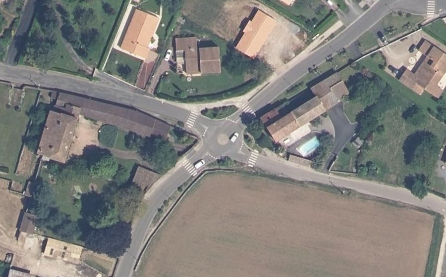 Vue aérienne du Mini-giratoire n°497165432
