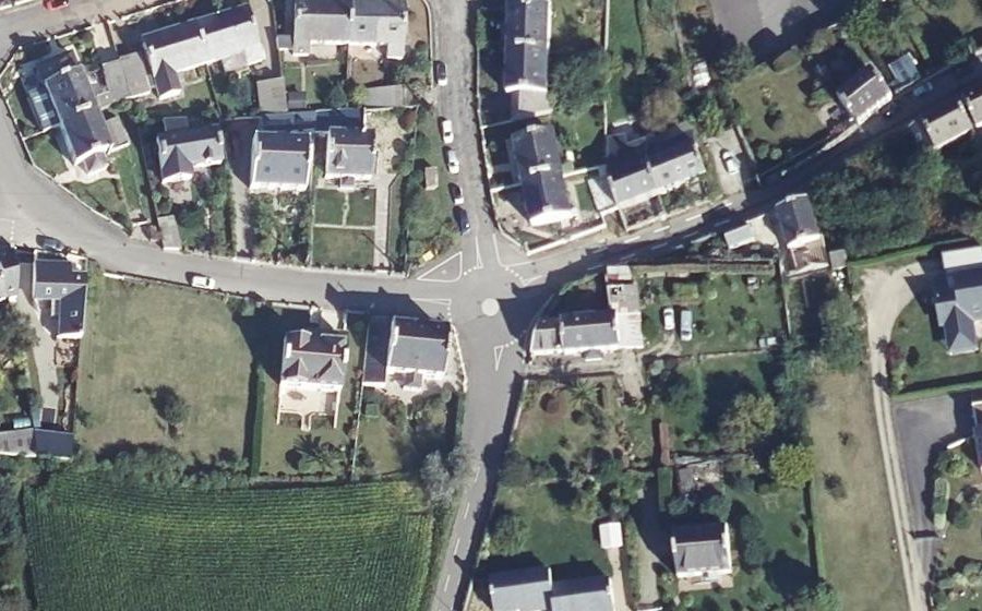 Vue aérienne du Mini-giratoire n°498347810