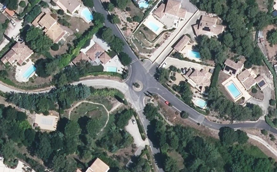 Vue aérienne du Mini-giratoire n°500138330