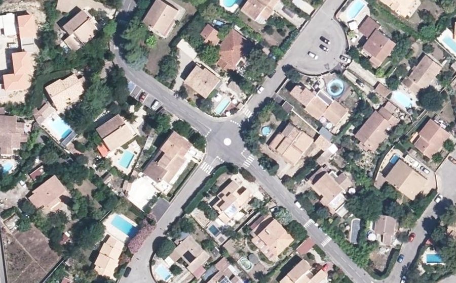 Vue aérienne du Mini-giratoire n°500168349