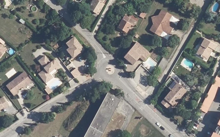 Vue aérienne du Mini-giratoire n°502224545