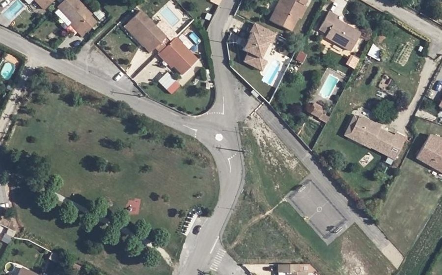 Vue aérienne du Mini-giratoire n°502224573