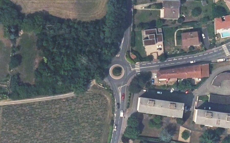 Vue aérienne du Mini-giratoire n°503685030