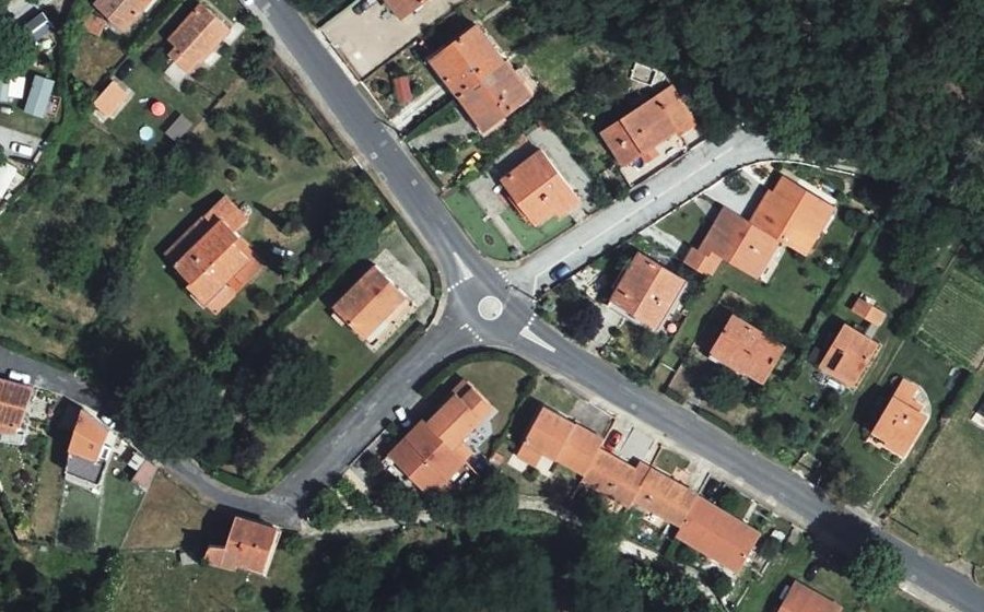 Vue aérienne du Mini-giratoire n°505802538