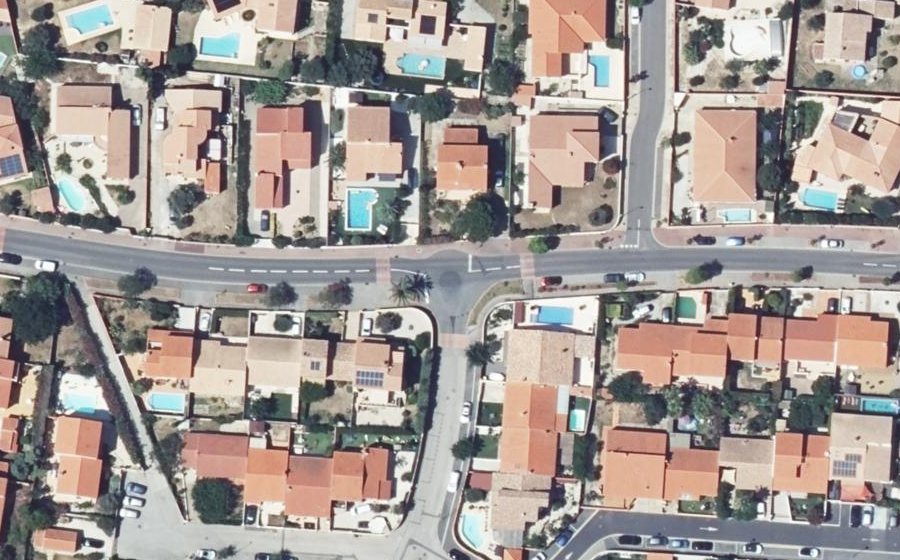 Vue aérienne du Mini-giratoire n°506227921