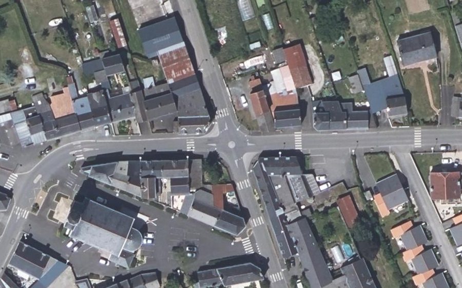 Vue aérienne du Mini-giratoire n°511241873
