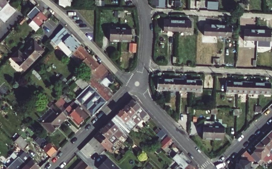 Vue aérienne du Mini-giratoire n°512564542