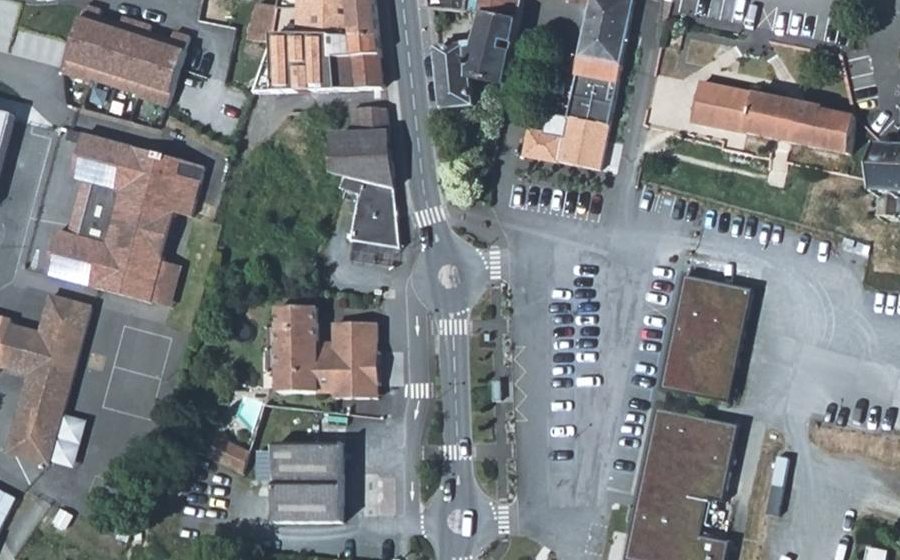 Vue aérienne du Mini-giratoire n°512666962
