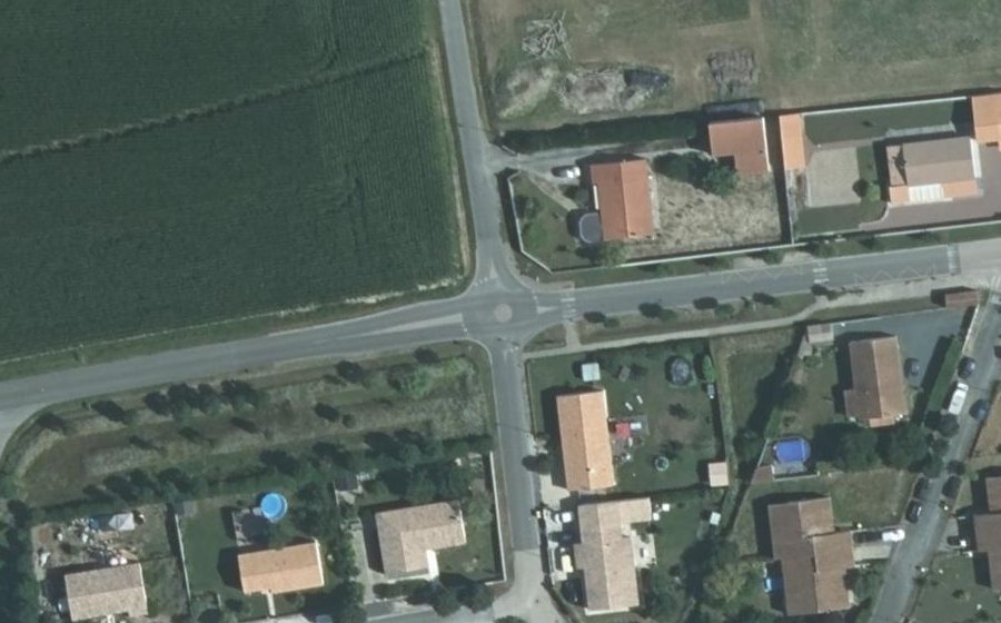 Vue aérienne du Mini-giratoire n°517182484
