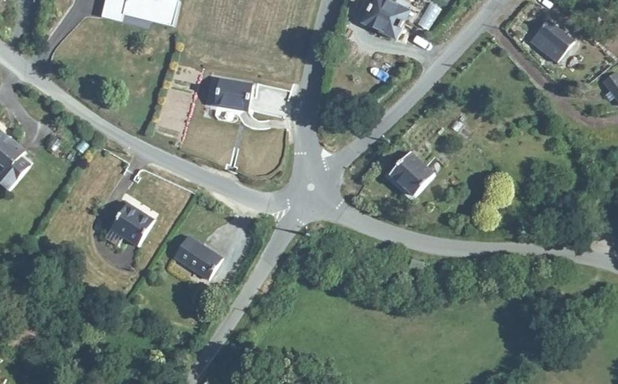 Vue aérienne du Mini-giratoire n°518545622